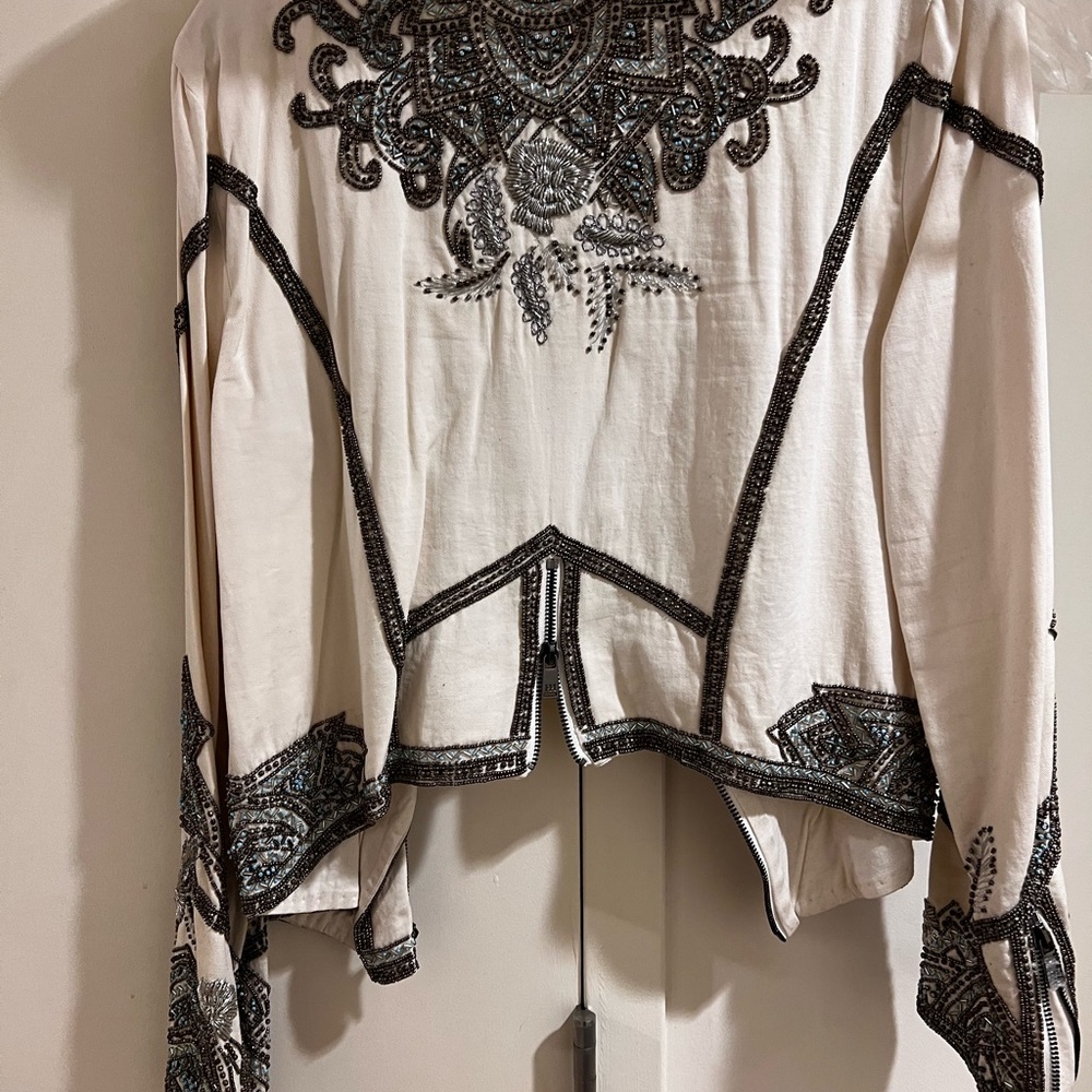 HAUTE HIPPIE - Picture 7 of 12